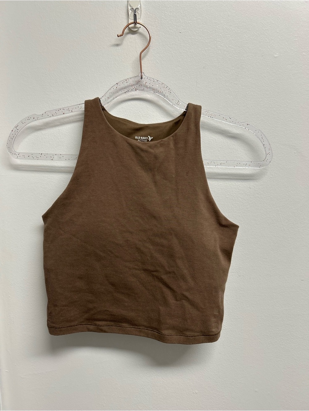 Powerchill Cropped Athletic Tank top with built in bra Old Navy Active